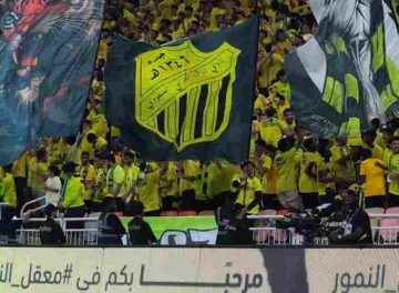 تيفو جماهيري مميز يشعل مواجهة الاتحاد والقادسية