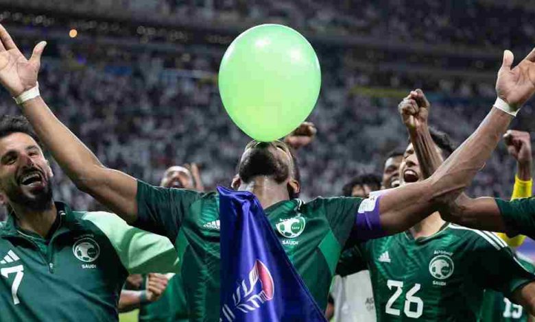 لايزال استبعاد علي البليهي يثير الجدل في معسكر المنتخب السعودي