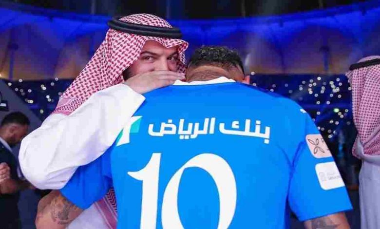 مشاركة نيمار تثير الجدل قبل قمة الهلال والعين