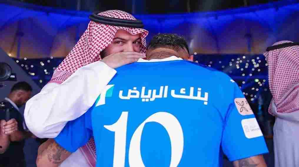 مشاركة نيمار تثير الجدل قبل قمة الهلال والعين