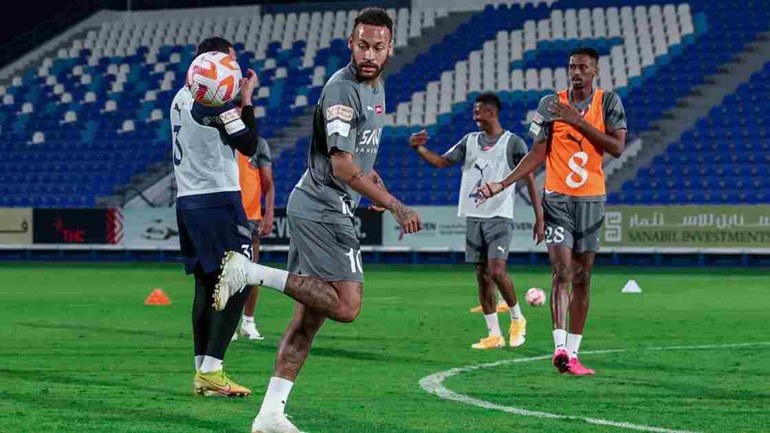 نيمار يعود للتدريبات الجماعية مع الهلال